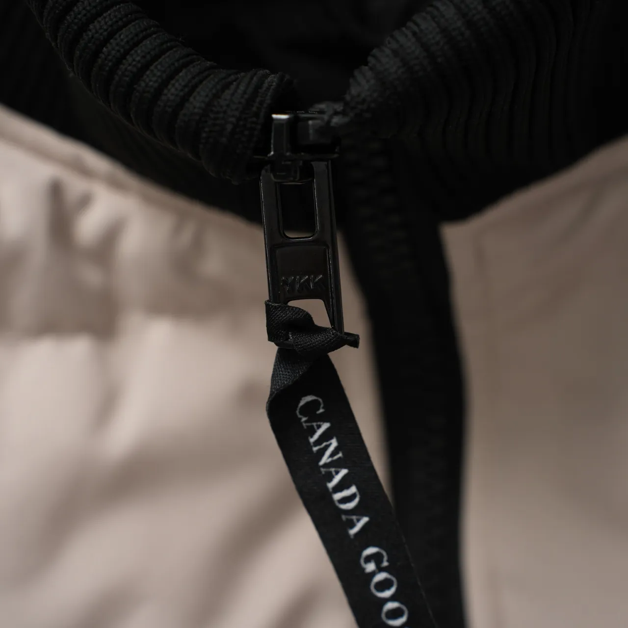 P740 CANADA GOOSE丨Canada Goose 25 stand-collar down jackets Color: Off-white Size: XS-XXL